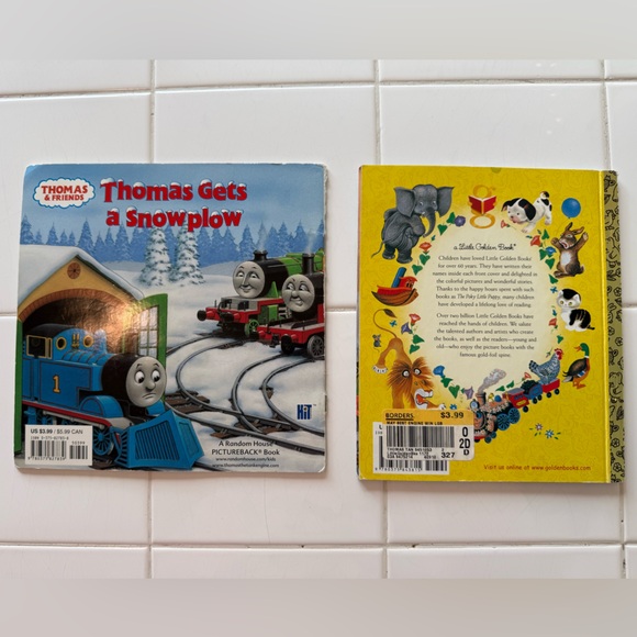 Thomas the Tank Engine Carters 2T One-Piece Footie & Thomas the Train Book Lot - Picture 5 of 6